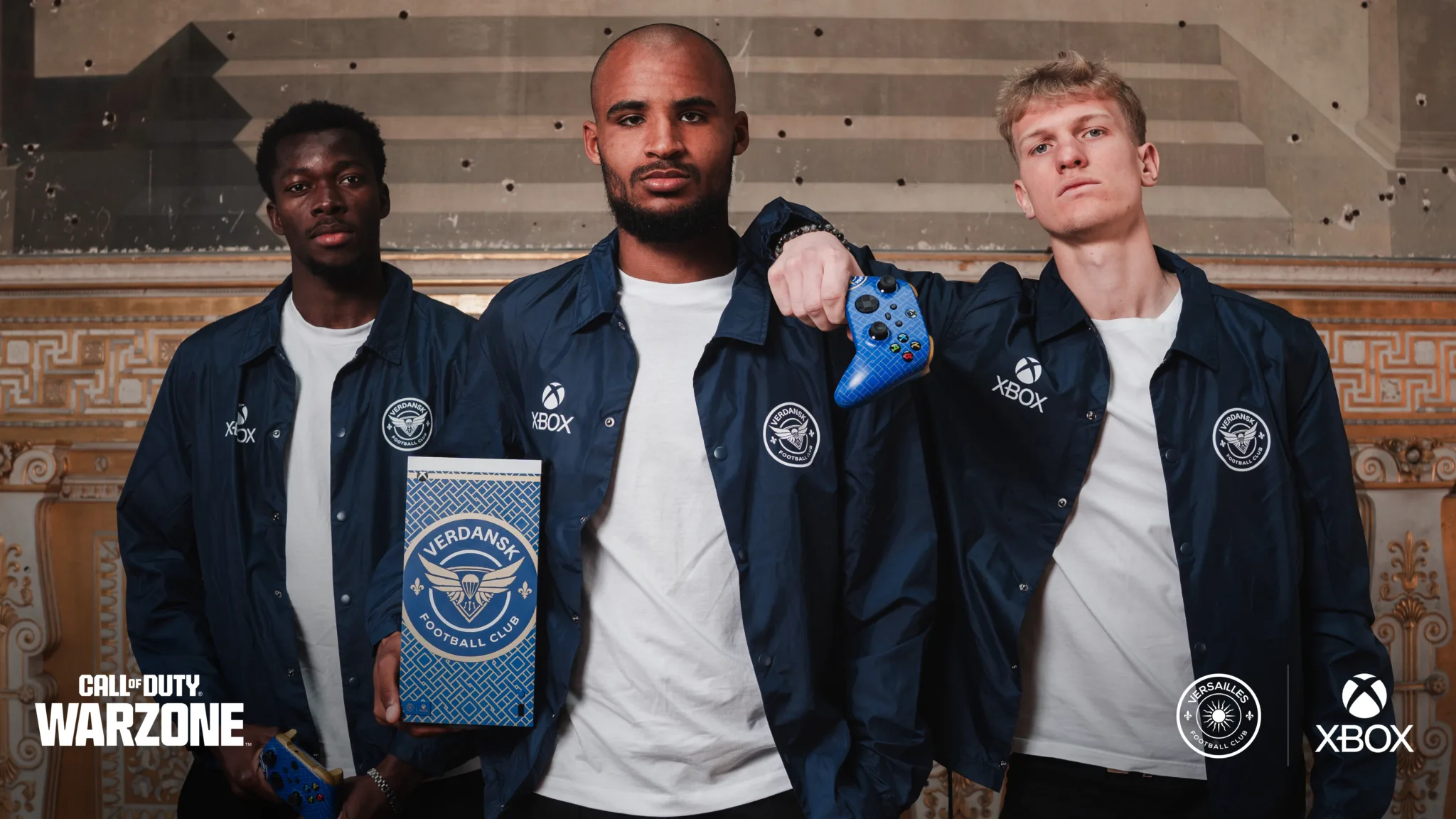 FC Versailles players with the FC Verdansk Xbox Series X
